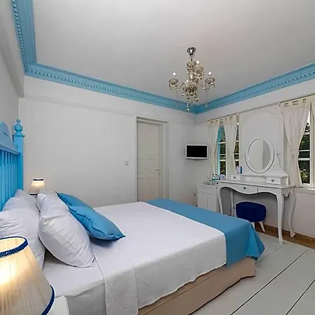 Hotel Mavi Beyaz Butik
