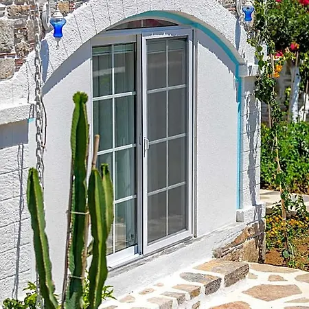 Mavi Beyaz Butik Hotel 3*